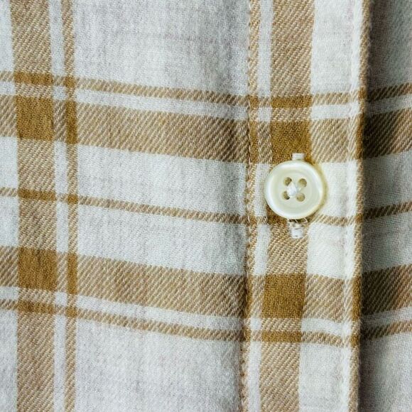 Old Navy The Classic Shirt 3X plaid flannel button up golden brown & cream - Picture 6 of 10